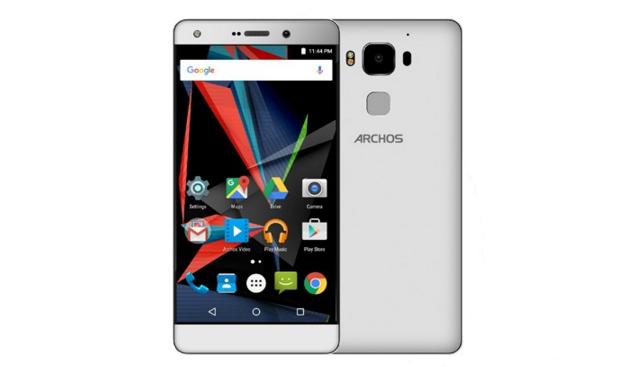 شركة Archos تكشف عن مواصفات هاتفيها الجديدين