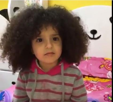 بالفيديو.. طفلة تشتكي من الأسعار: “حسي بيا ياحكومة.. المصروف مش بيكفي”