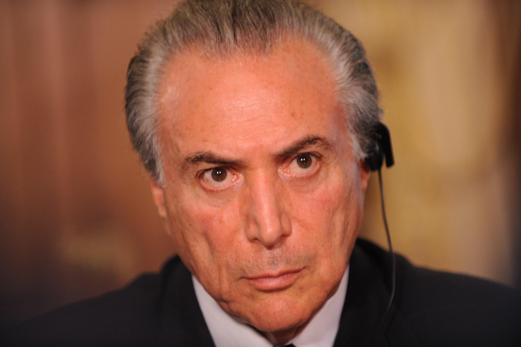 متظاهرون برازيليون لرئيسهم الجديد: “ارحل يا تامر”