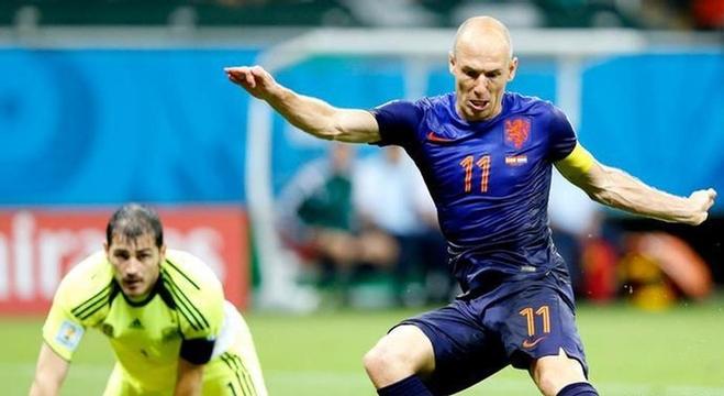 بالفيديو | شاهد أجمل 10 أهداف عالمية في 2014