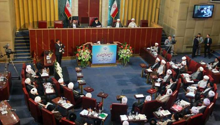 إيران تستنكر إعدام السعودية لرجل الدين الشيعي نمر النمر