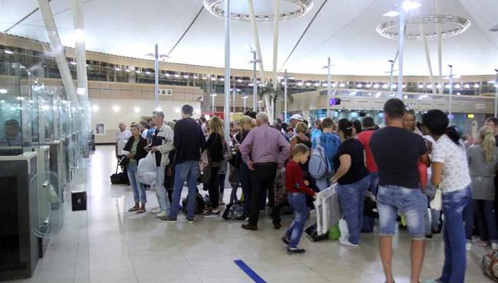 التايمز: انهيار السياحة تنذر بكارثة للاقتصاد المصري