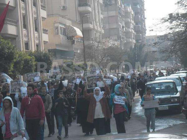 صور.. الآلاف يتوجهون في مسيرة حاشدة بمدينة نصر الى “الإتحادية “