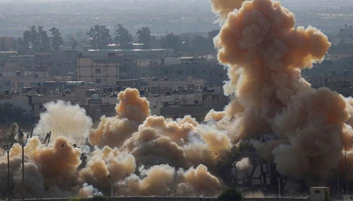 خاص لـ”رصد”: الطيران الحربي يستهدف عدة مناطق بالشيخ زويد