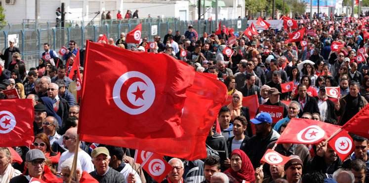 في ذكرى ثورة تونس.. مكتسبات واقعية ومخاوف على الطريق