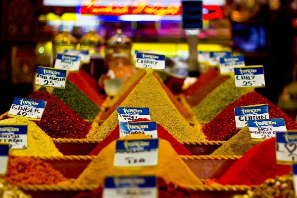 موجز رصد لأسعار الذهب والسلع والعملات