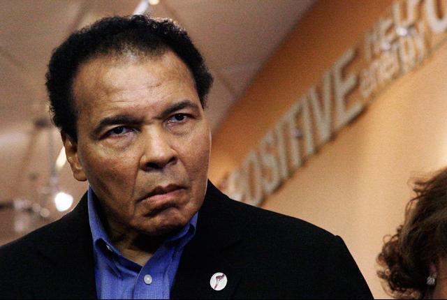 إبنة محمد كلاي تؤكد تعافيه من الأزمة الصحية