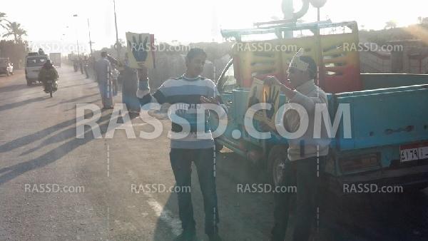 سلاسل بشرية ببني سويف ضد الانقلاب العسكري