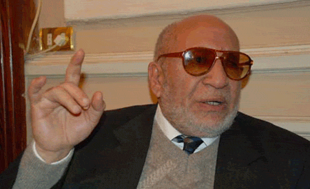 دعوى للمطالبة بالإفراج عن المستشار الخضيري لحسن سيره وسلوكه