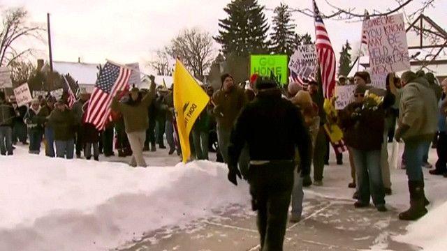 بالصور.. 10 أسئلة للتعرف على هوية مسلحي ولاية أوريغون الأميركية