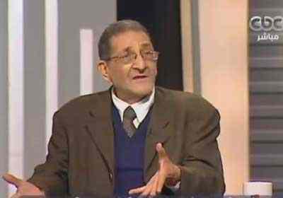 سيف الإسلام عبد الفتاح: هناك تعتيم على حالات الاغتصاب بالسجون