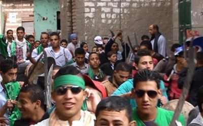 لطم وسيوف وخناجر..التشيع يخترق احتفالات المولد النبوي