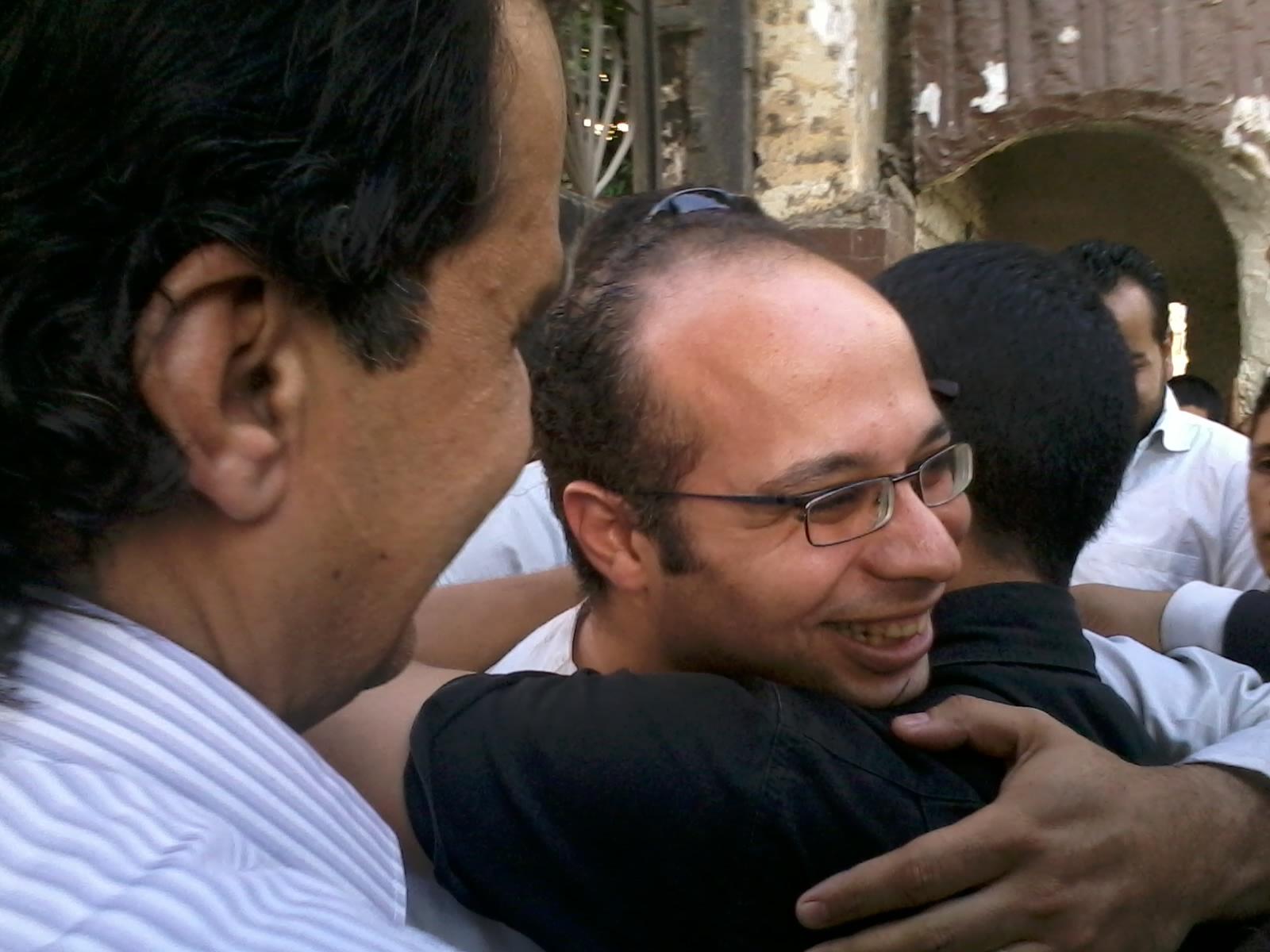 ” ستيفن كوك” :النظام المصري يحاول تجميل وجهه بالإفراج عن أحمد ماهر