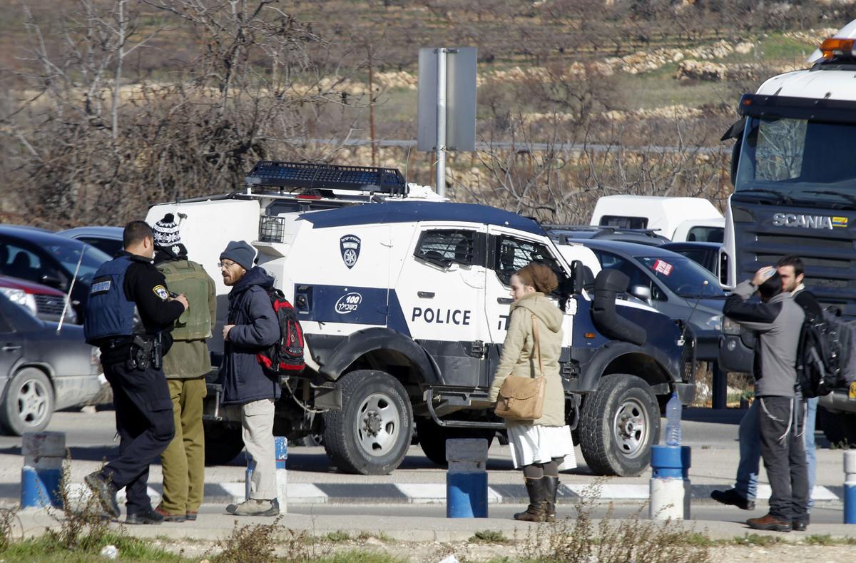 سؤال ومشاهد