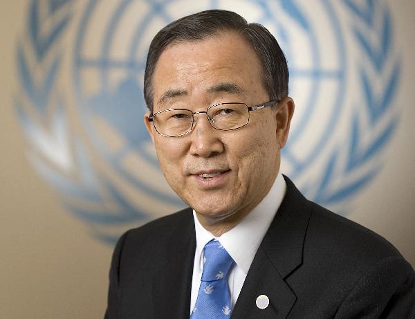 مصريون يطالبون الأمم المتحدة بالتدخل في محاكمة مرسي