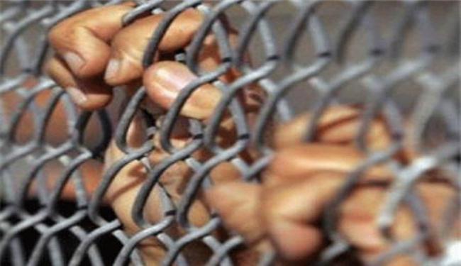 طلاب معتقلون: مستمرون في إضرابنا عن الطعام