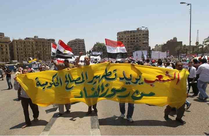 أشهر 10 قضايا فساد في 2014