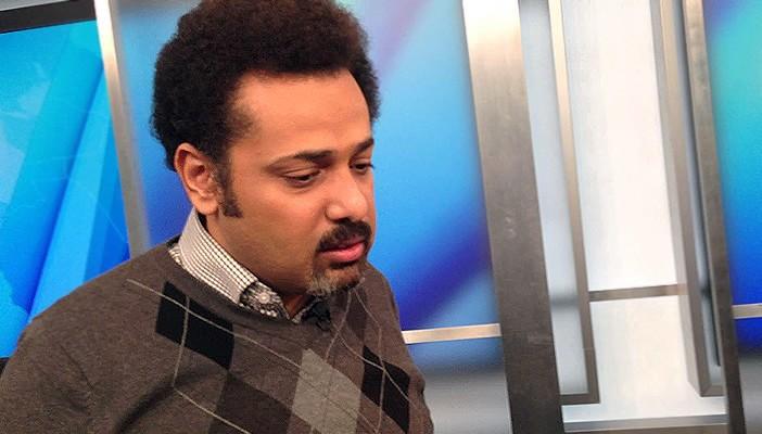 وائل عباس عن الجلسة الأولى لبرلمان 2015: “نشوف فيكم يوم”