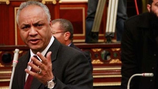 بالفيديو.. مصطفي بكري: يجب محاكمة “البرادعي” بتهمة التخابر على مصر