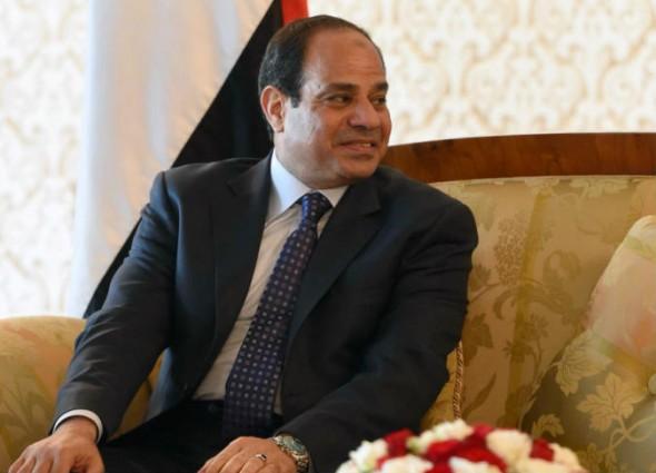 بالفيديو|السيسي يطالب العالم بغلق مواقع “الارهاب” على النت