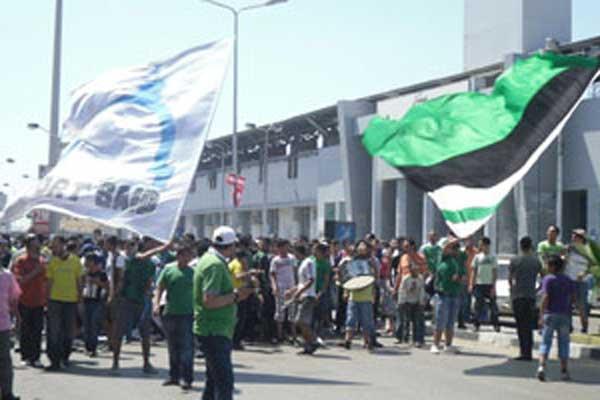 بعد الاعتداء على متهمي بورسعيد.. “جرين إيجلز” تدعو للتظاهر