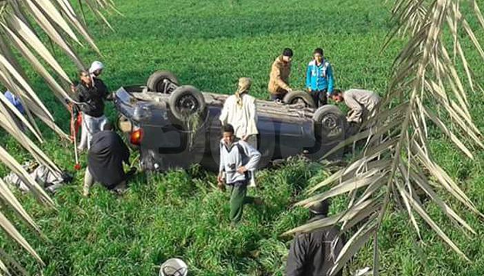 بالصور.. طرق أسيوط تحصد عشرات الأرواح.. والأهالي: المرور أحد الأسباب