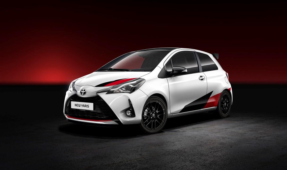 بالصور.. تويوتا تكشف عن سيارتها الجديدة “يارس هاتشباك”