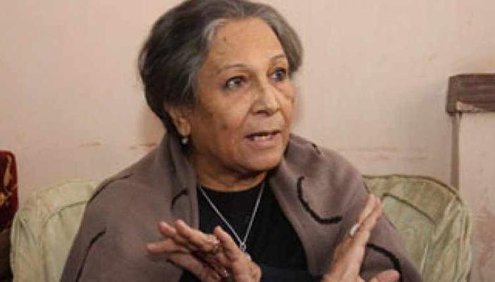 مقلد: من يتظاهر في يناير لا يعترض على سجنه ومغردون: مفيش تعليق محترم