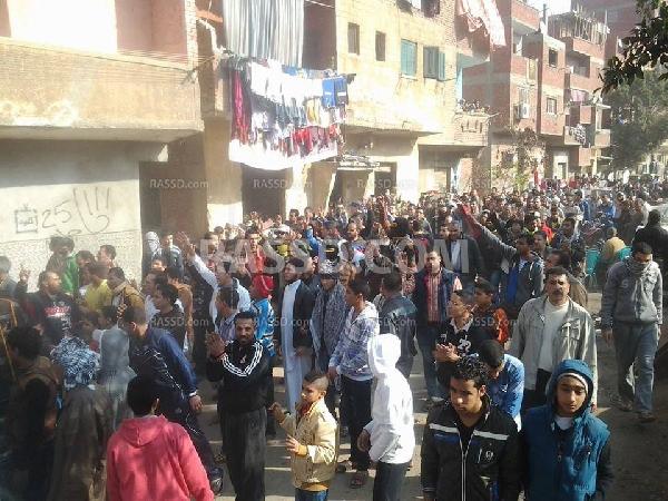 اعتقال 50 سيدة بعد اعتداء قوات الانقلاب على مسيرة بحدائق حلوان