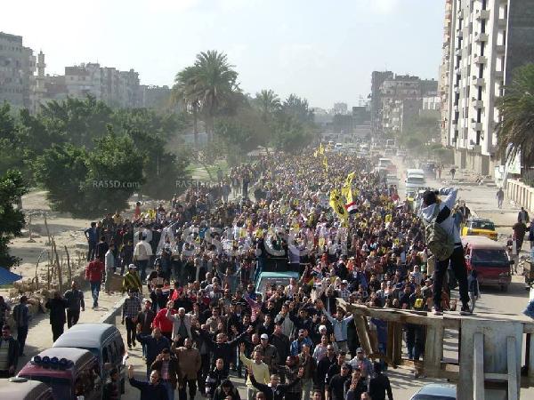 مسيرة حاشدة بالرمل تنديدًا بالانقلاب العسكري