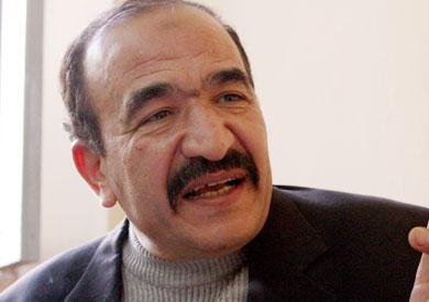 إعادة تشكيل اتحاد العمال وتجميد توقيعات المجلس السابق