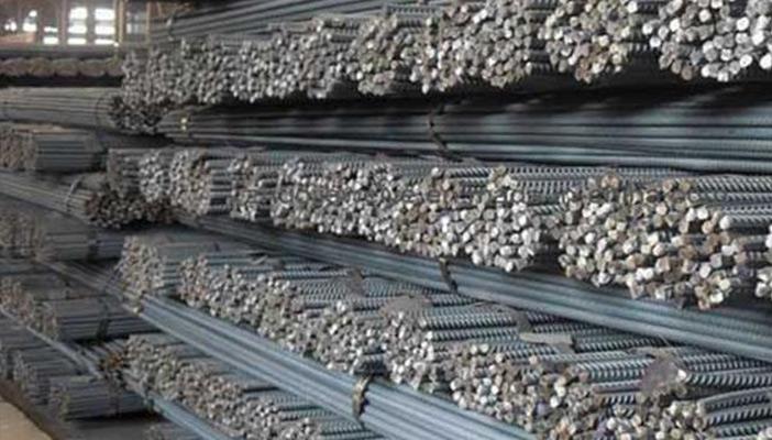 متوسط سعر طن الحديد 4700 جنيه والإسمنت 600