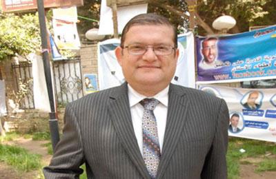 وفاة والدة الدكتور حازم فاروق عقب زيارتها له في حادث سير