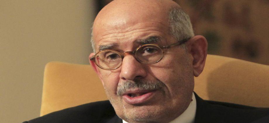 البرادعي: أعضاء المجلس العسكري كانوا يرون أن مبارك كلفهم بـ “السلطة”