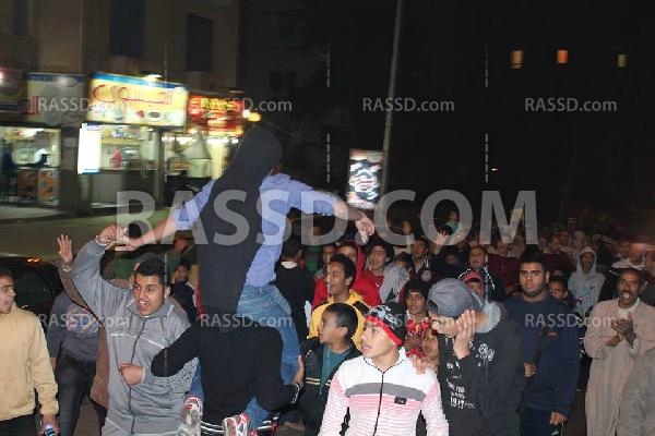 الشيخ زايد:مظاهرة ليلية تطالب بعودة الشرعية