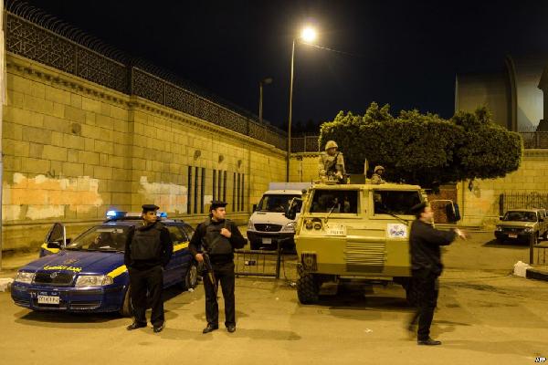 عاجل| انفجار بمحيط قصر القبة وإصابة شخصين