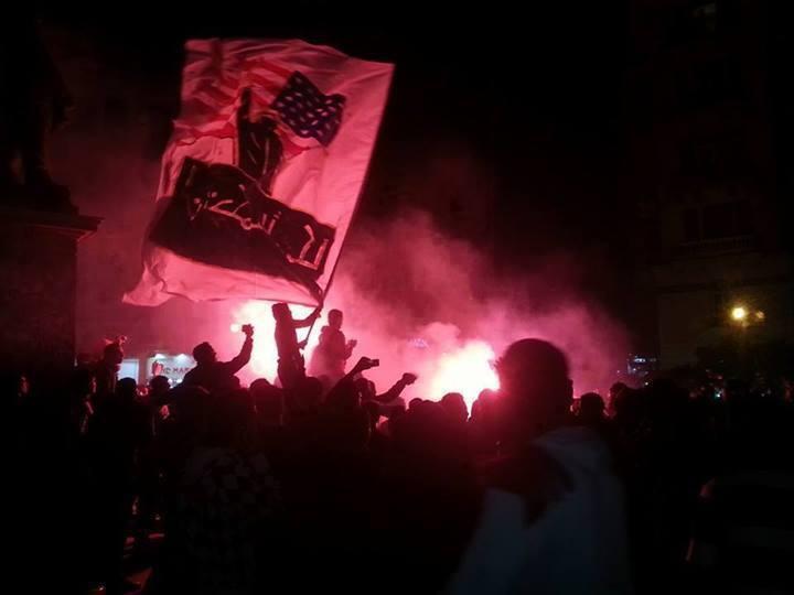 “أحرار” تحرق أعلام أمريكا وإسرائيل وتنهي فعاليتها