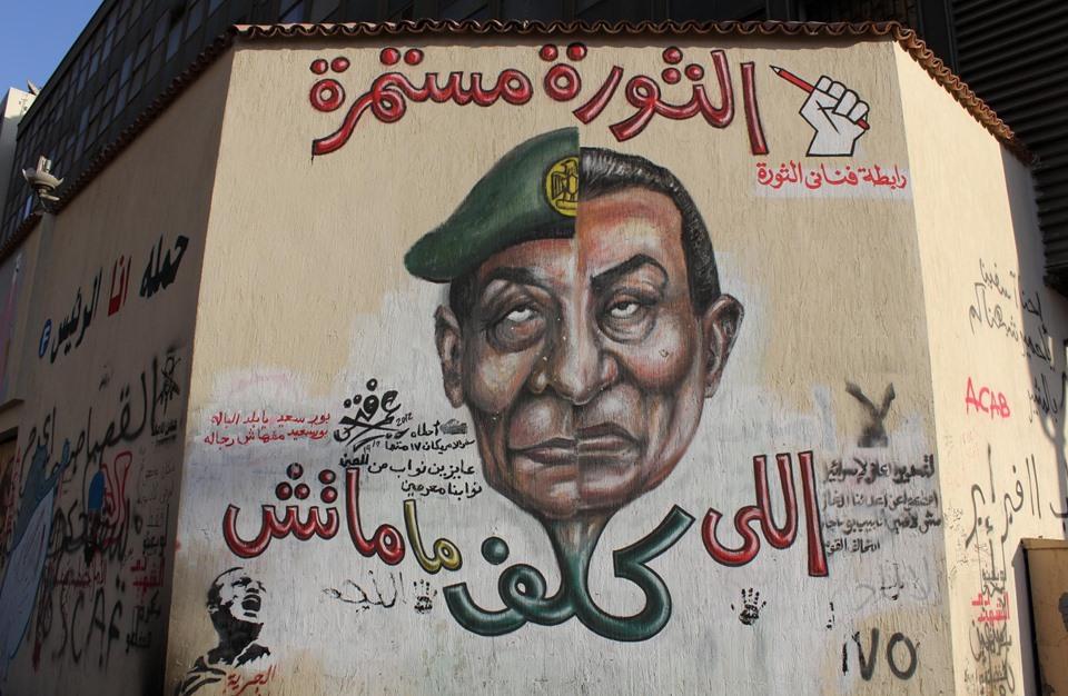 عندما اصطدمت ثورة عقلانية بانقلاب مجنون!