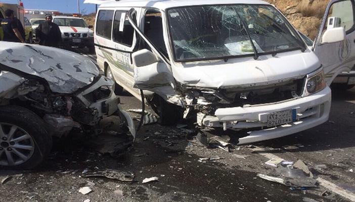 مصرع 2 وإصابة 8 في حادث تصادم بالطريق الزراعي في سوهاج