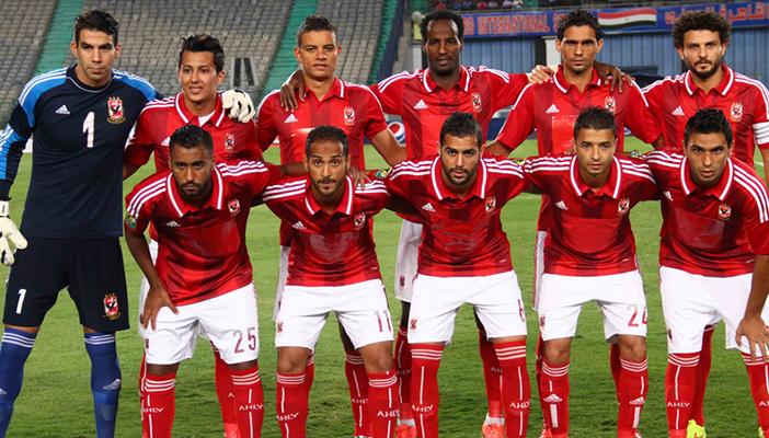 تعرف على القنوات الناقلة للقاء الأهلي والاتحاد