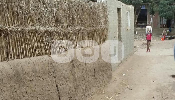 انقطاع مياه الشرب لليوم التالي بالفيوم.. والأهالي “مش بنلاقي نشرب”