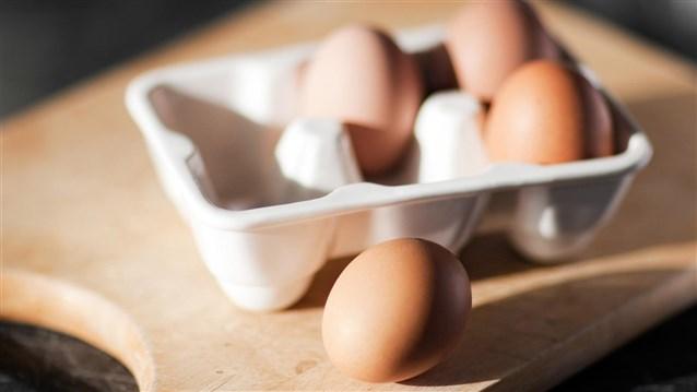 بعد وصول سعرها 1.5 جنيه.. 7 بدائل للبيض أثناء إعداد الحلويات