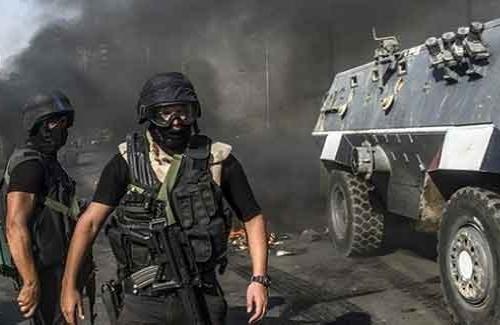 الاعتداء على تظاهرة مناهضة للانقلاب بأسوان