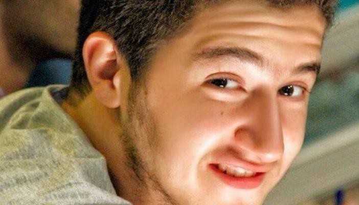 أصغرهم “مالك”.. بالفيديو.. فنانون تمردوا على حكم العسكر