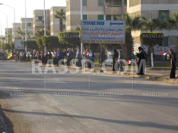 مسيرة حاشدة ببرج العرب رفضا لمحاكمة الرئيس الشرعى