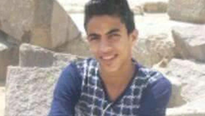 الطالب إسلام سعودي يصارع الموت في سجن مركز أبشواي بالفيوم