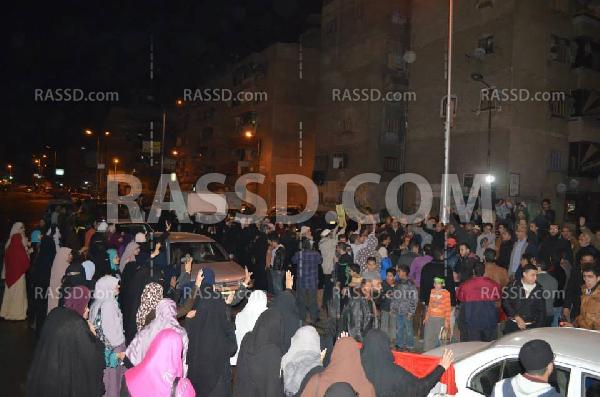 بور سعيد .. مسيرة ليلية تندد بمحاكمة الرئيس