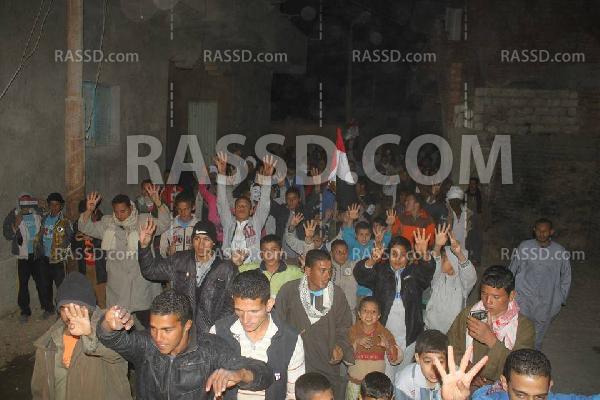 فعاليات ليلية بقرى ومدن الفيوم تنديداً بمحاكمة الرئيس