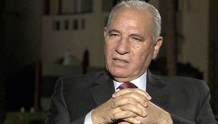 رواد التواصل الاجتماعي: أقيلوا الزند وحاكموه