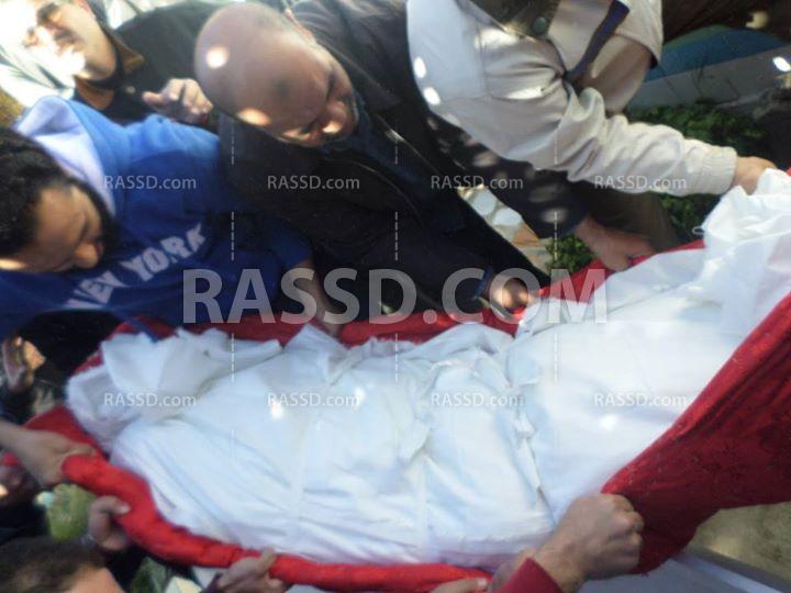 الآلاف في جنازة  شهيد التعذيب ببورسعيد